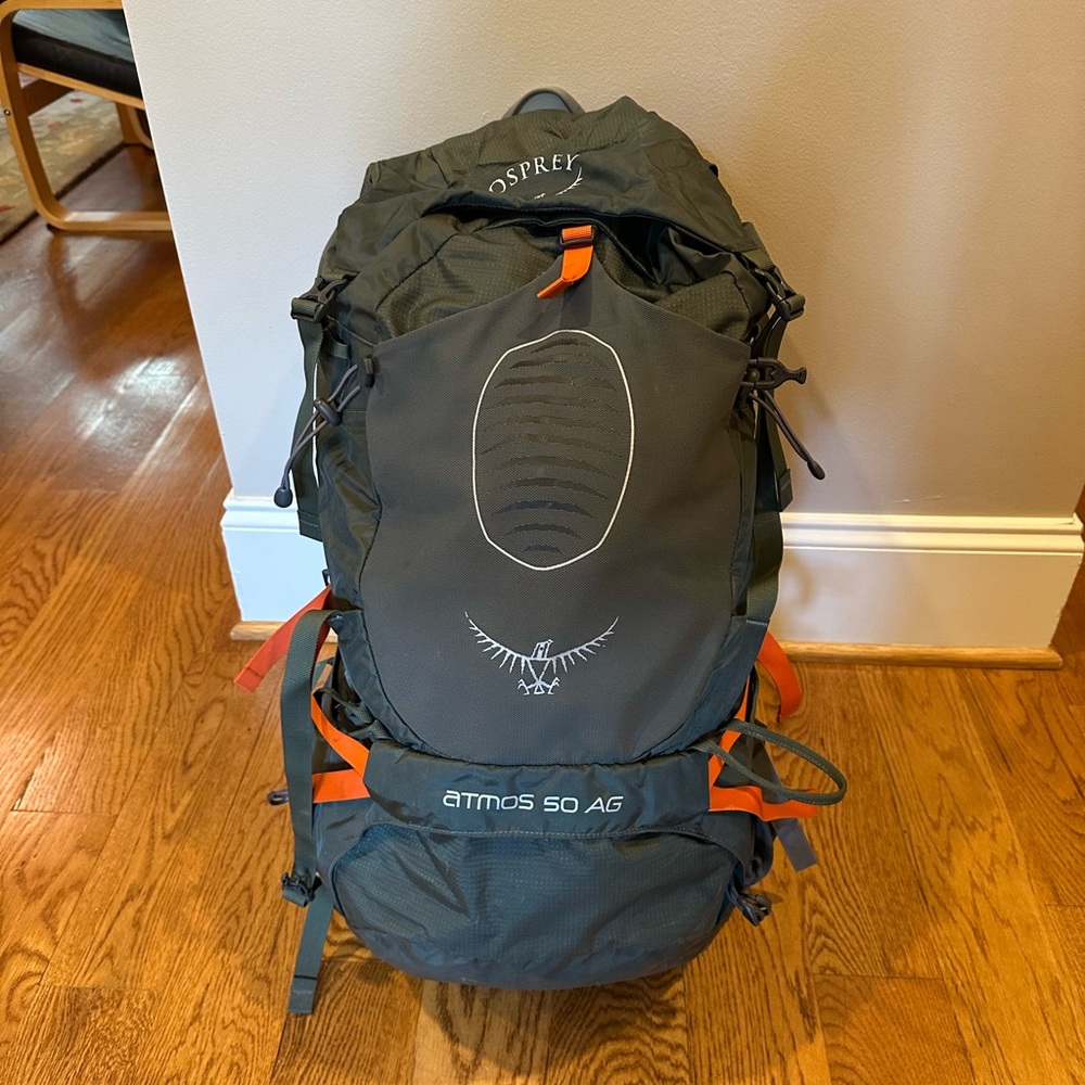 OSPREY Atmos 50 AG Olive Green with Orange Accent Backpack
